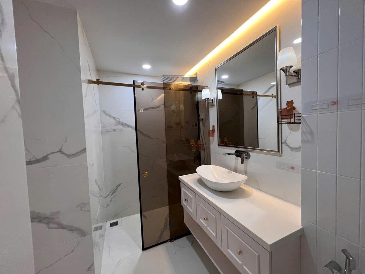 CN Bán căn hộ Vinhomes Central Park 1 3 Phòng Ngủ 116m2